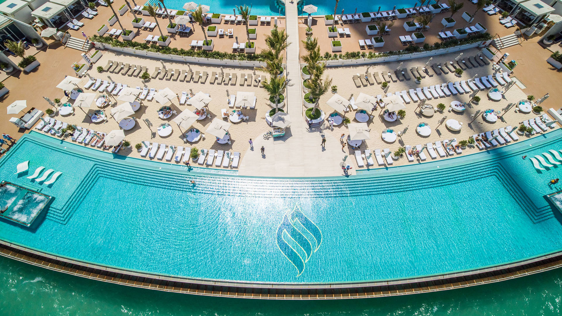 Burj Al Arab Jumeirah Terrace Drone